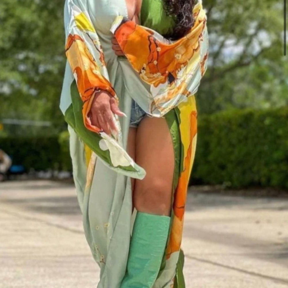 Blissful Satin Kimono - Picture 3 of 3